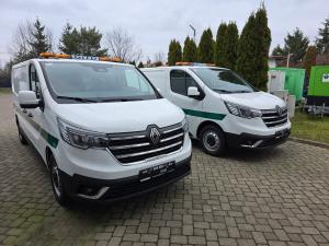 Zdjęcie przedstawiające nowe samochody służbowe Renault Trafic